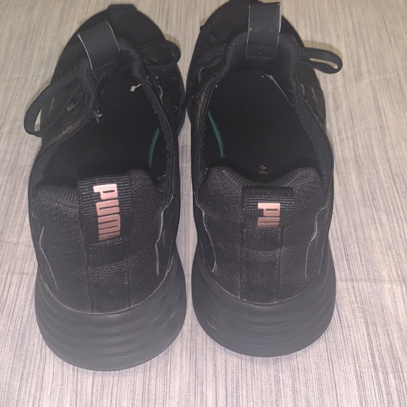 Puma 👟 - Picture 3 of 5